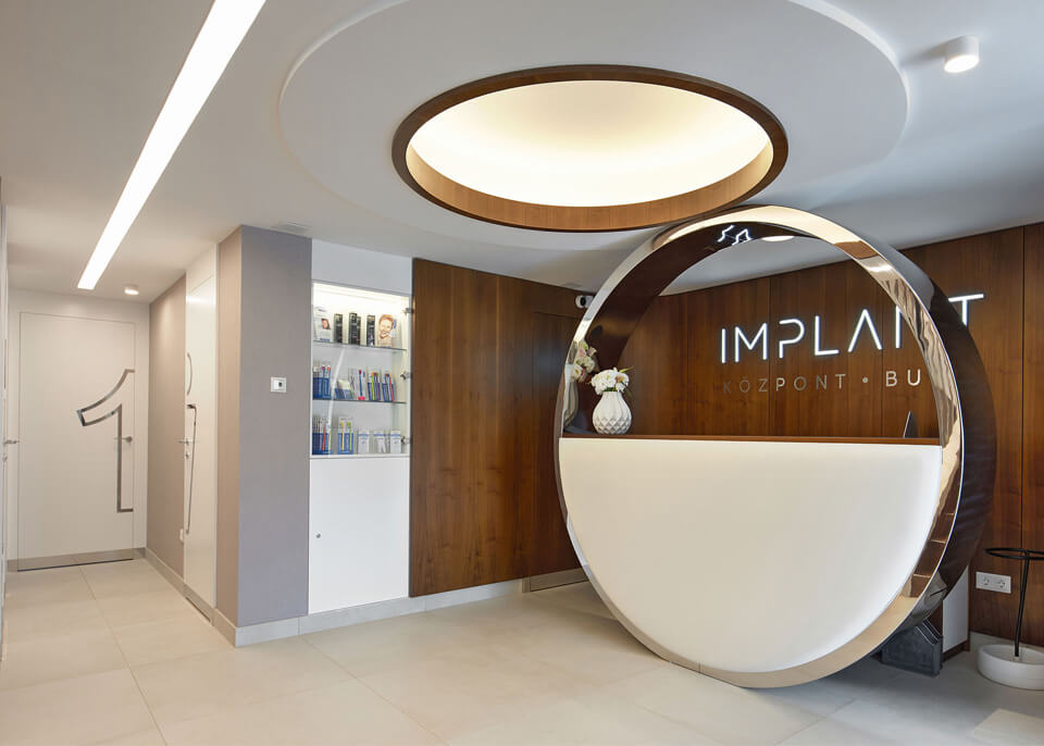IMPLANT Központ Buda 01