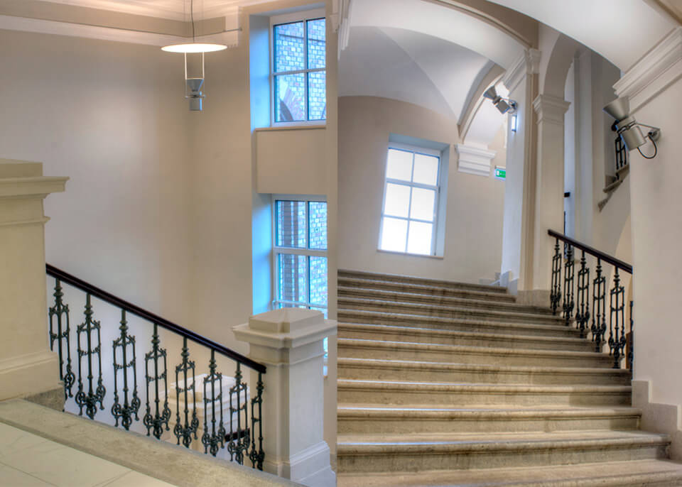 AKADÉMIA PARK IRODAHÁZ 29