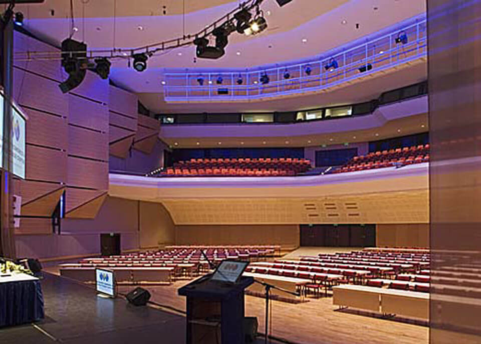 BUDAPESTI KONGRESSZUSI KÖZPONT 02