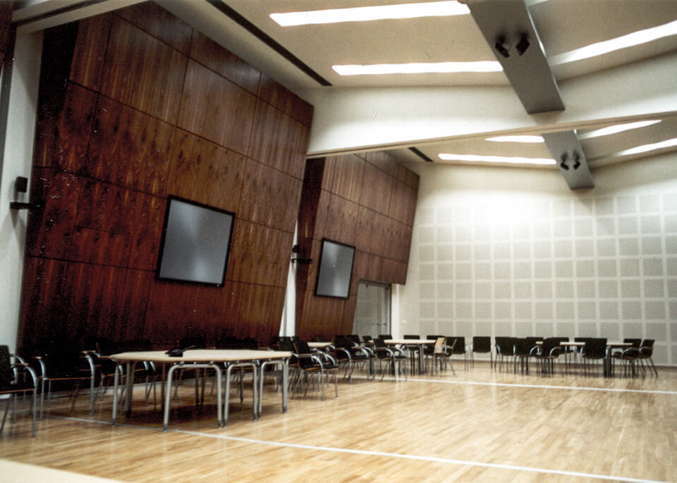 KONFERENCIA KÖZPONT 07