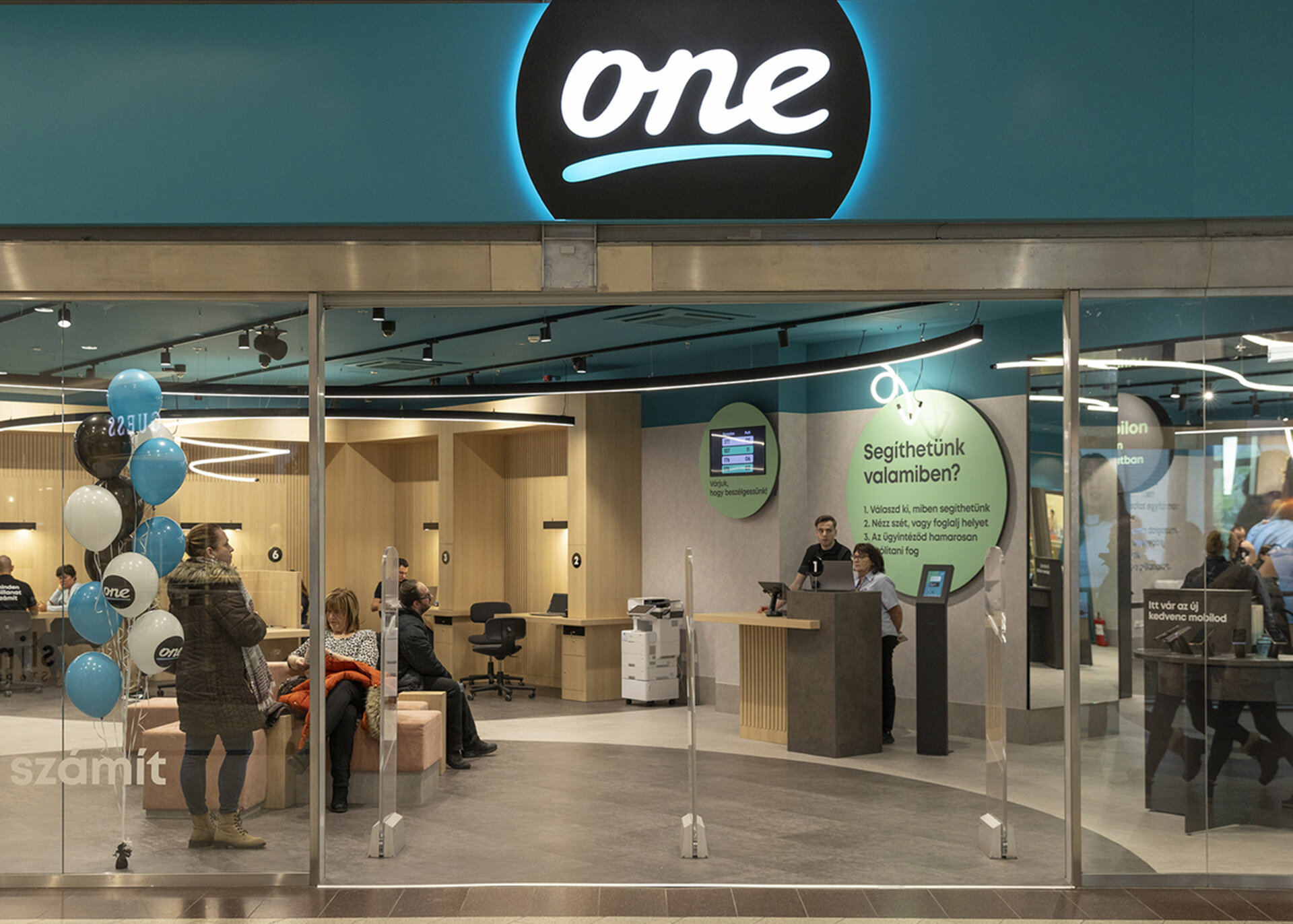 ONE ÜZLETHÁLÓZAT 02